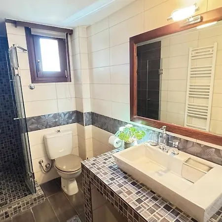 アパート Elhria Tríkala